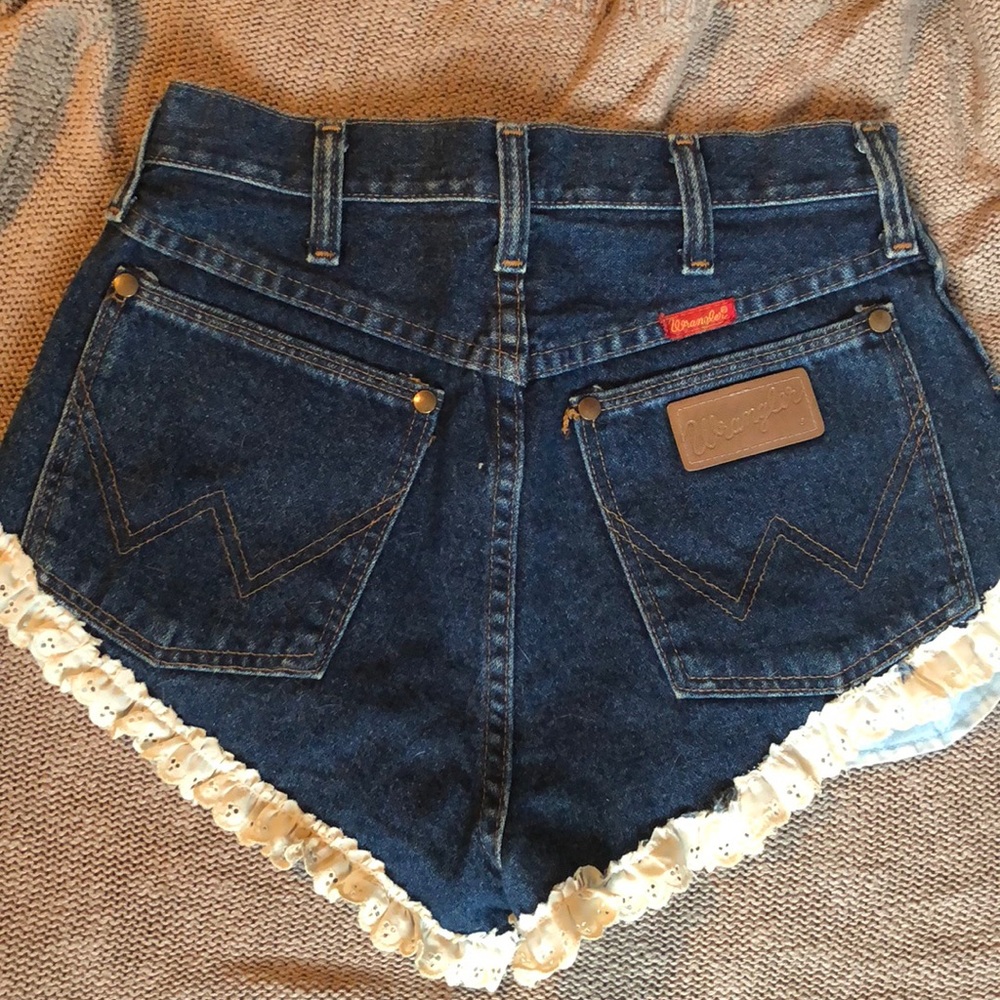 Wrangler Vintage Frill Shorts